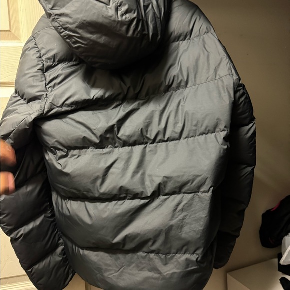 Nike puffer jacket brand new - Picture 3 of 3